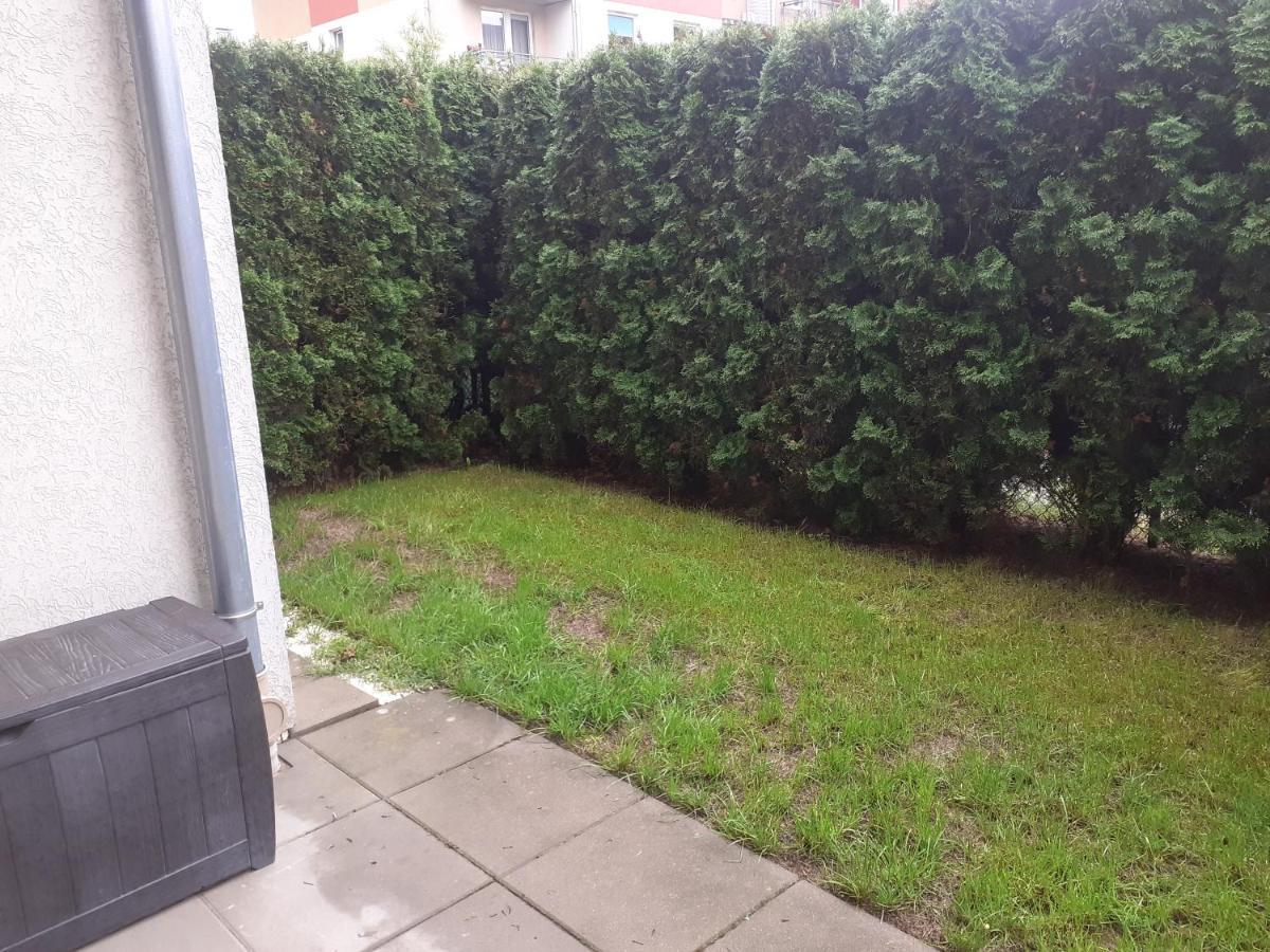 Sloneczny Apartament Z Malym Ogrodkiem فيهيروفو المظهر الخارجي الصورة