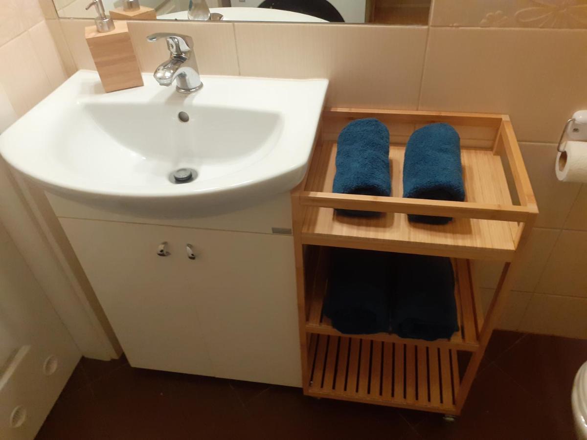 Sloneczny Apartament Z Malym Ogrodkiem فيهيروفو المظهر الخارجي الصورة