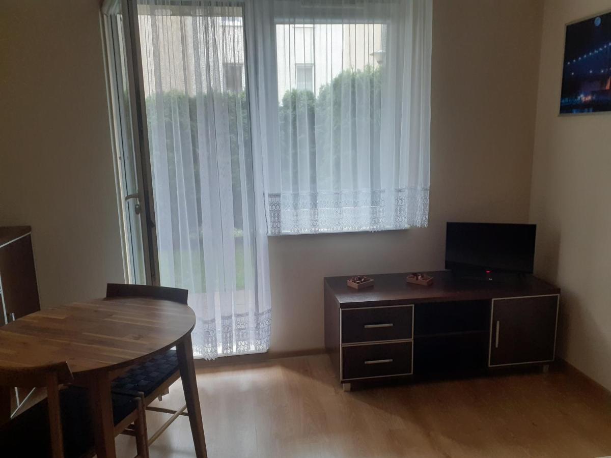 Sloneczny Apartament Z Malym Ogrodkiem فيهيروفو المظهر الخارجي الصورة